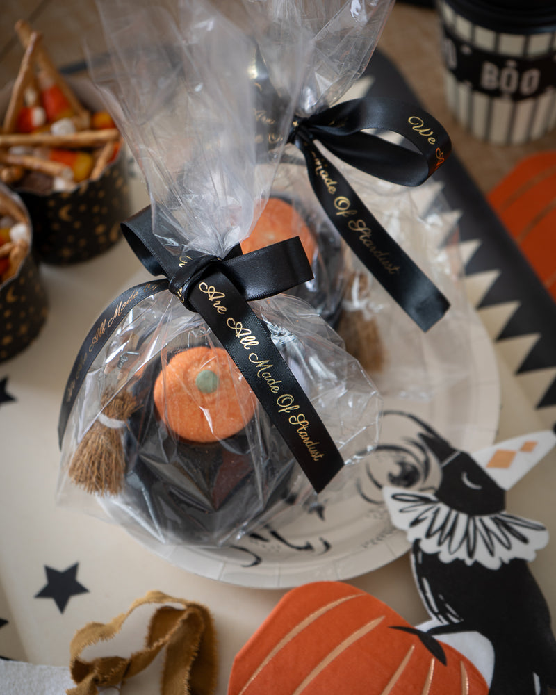 The Witches Cauldron Marshmallow Pumpkins