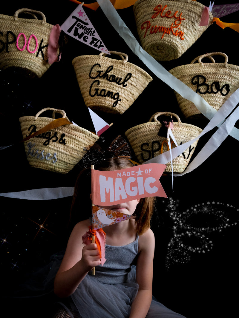 Vintage Halloween Crepe Streamers