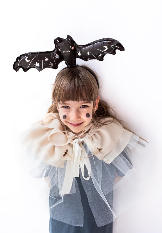 Collar Pin Bat & Witches Hat
