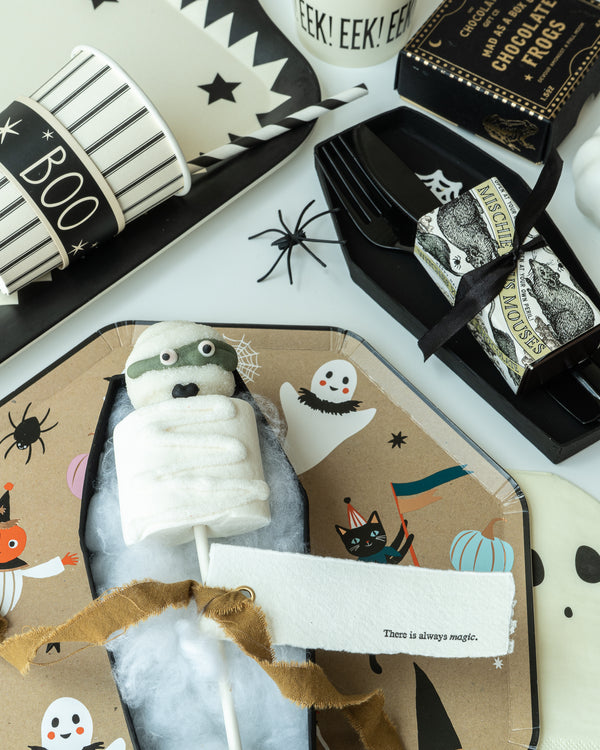Vintage Halloween Plates