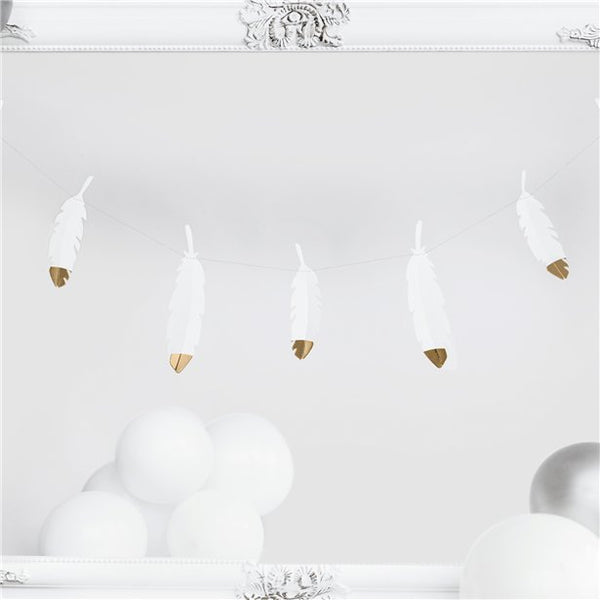 Lovely Swan White Feather Garland