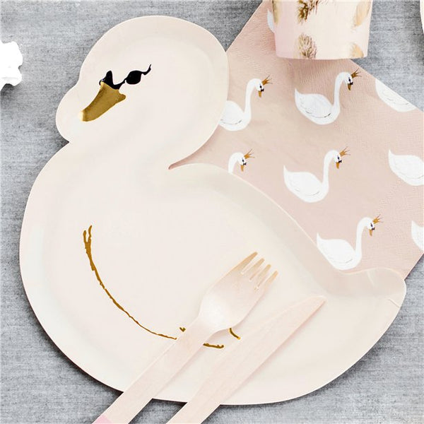 Lovely Swan Shaped Party Plates